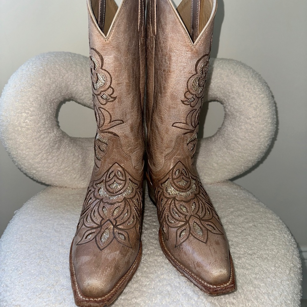 Shyanne Laser Cut Glitter Western Boots